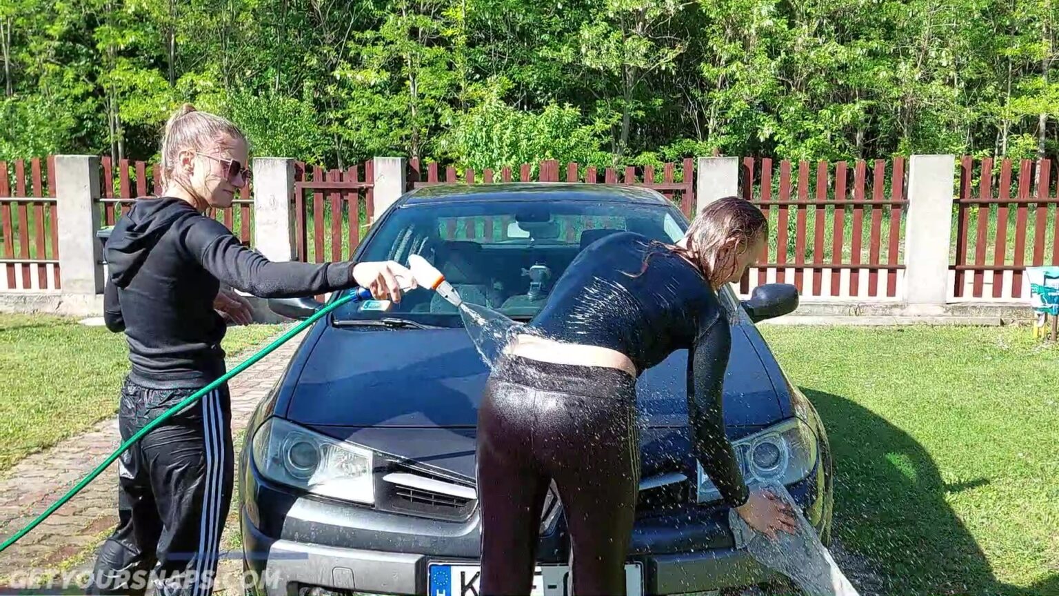 Funny carwash by Luna and Vickey Get Your Snaps