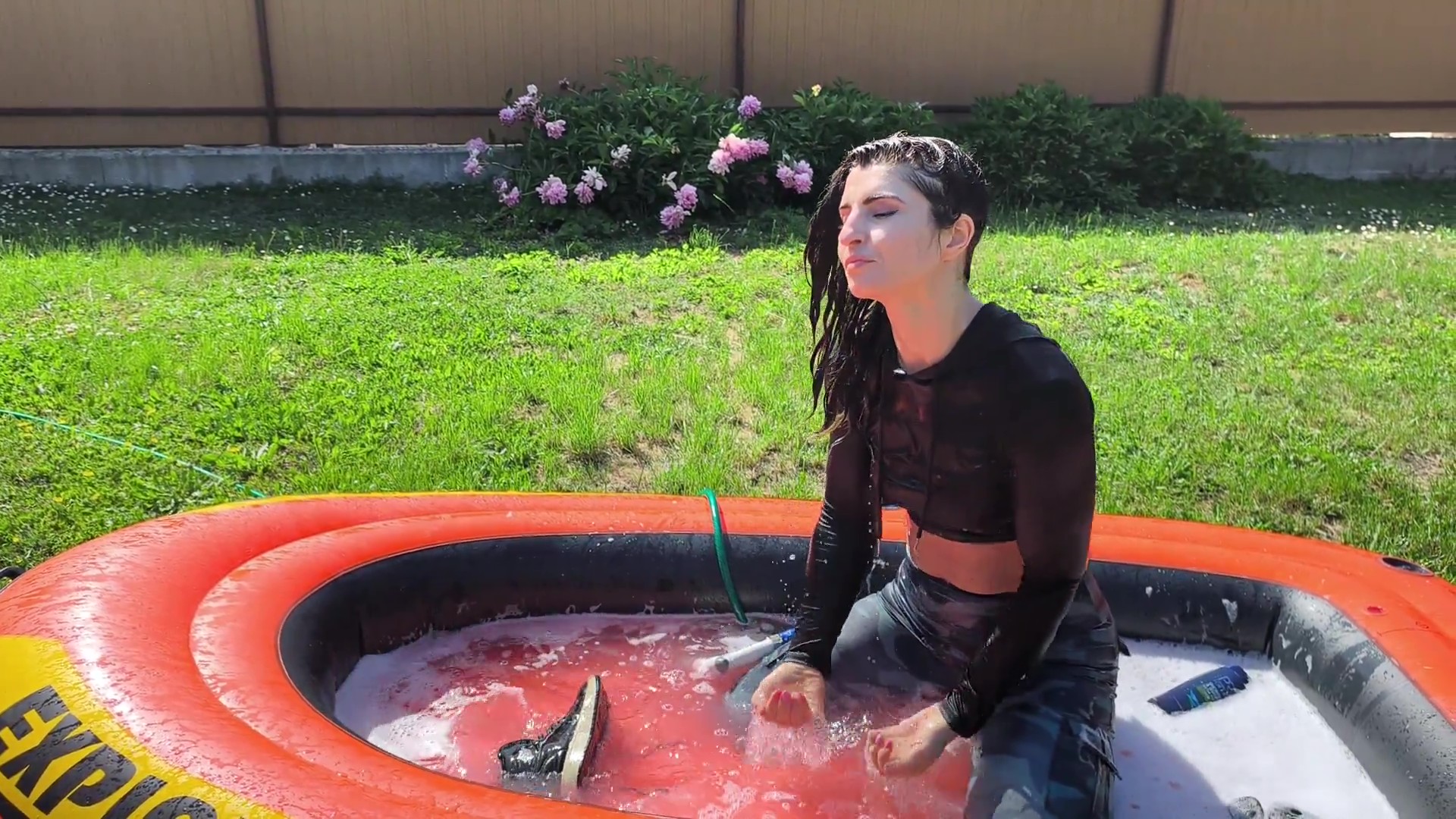 First solo video of Brenda - Image 3